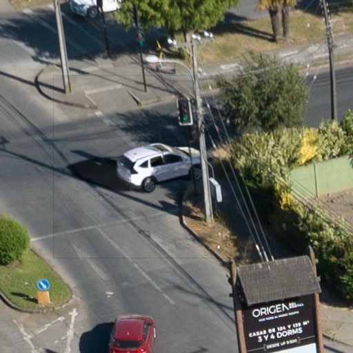 Overhead vehicle detection example in summer conditions